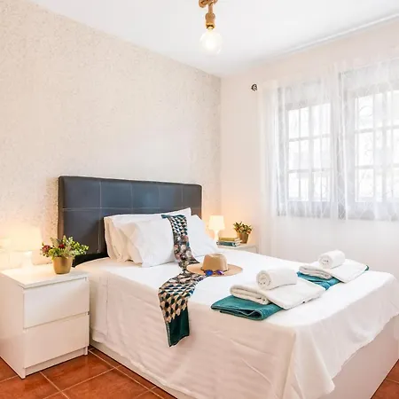 12a Amarilla Bay Holiday Accommodation, Pool Ac Costa Del Silencio