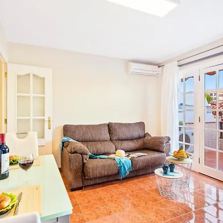 12a Amarilla Bay Holiday Accommodation, Pool Ac